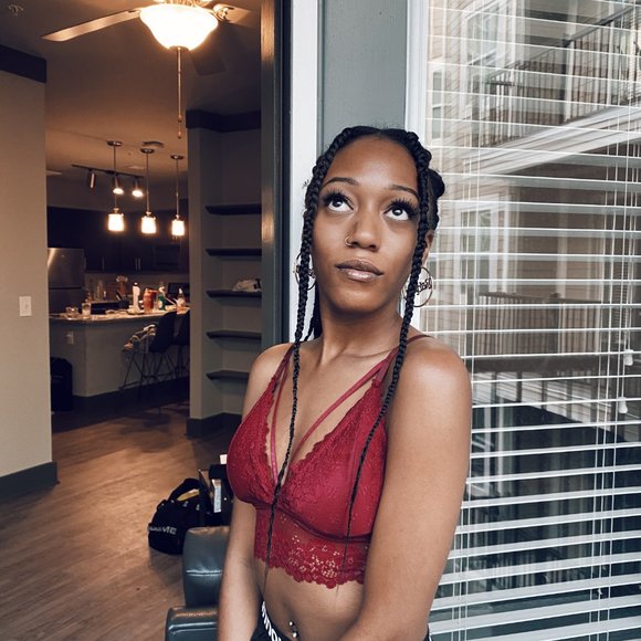 Lace Bustier - Picture 2 of 7